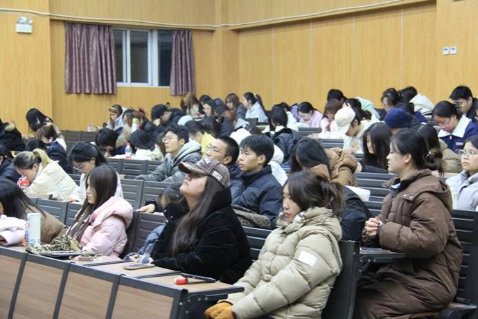 4d4627207828a90769c1846706a690cb